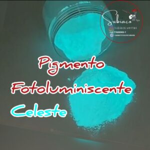 Fotoluminiscente (c).