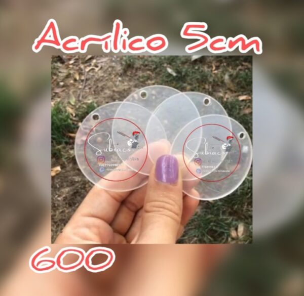 Acrílicos.