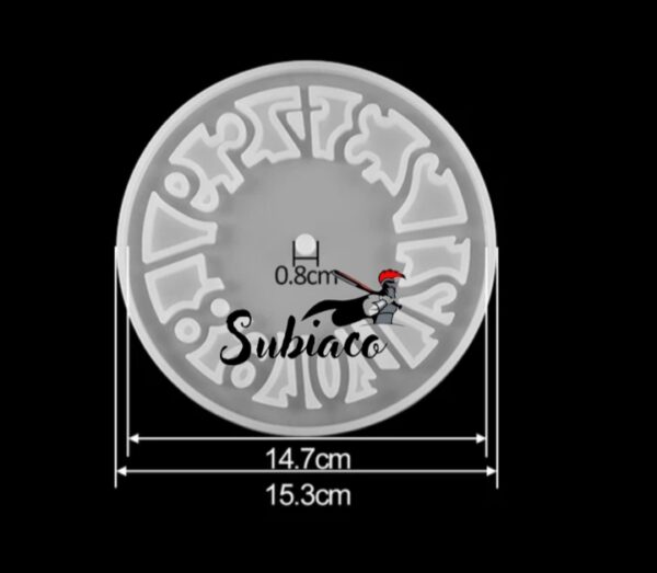 Reloj mediano.